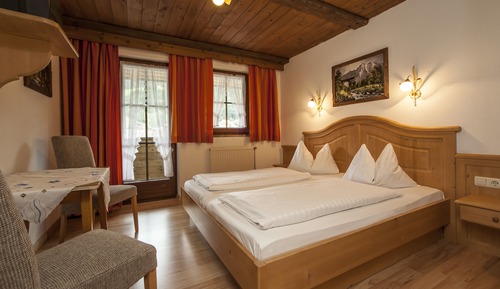 Room (Oberndorf)