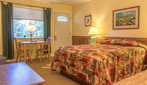 Superior Suite #9