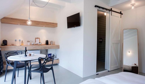 Double or Twin Room (Trije)