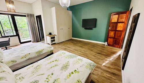 Luxury Twin Room