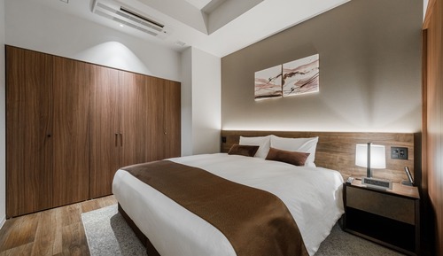 1 Bedroom Premier Residence