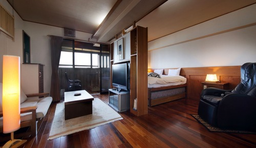 Run of House with open-air bath