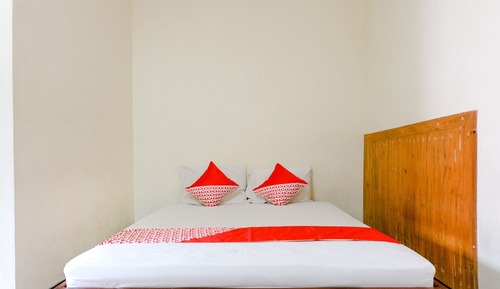 Basic Double Room