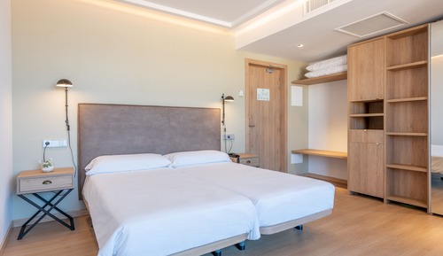 Double Room (Selection Promo No Balcony, 2ad + 1ch)