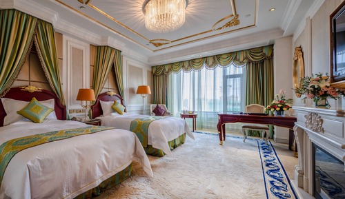 Grand Double Room