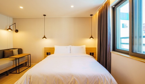 Premium Room