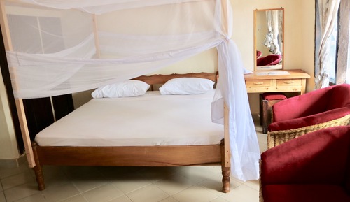 Room, 1 Bedroom, Smoking, Private Pool