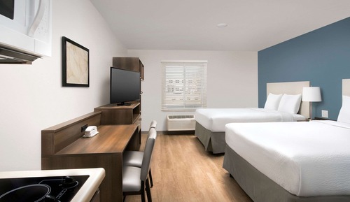 Standard Room, 2 Queen Beds, Non Smoking
