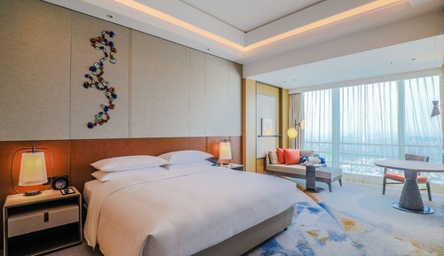 Premier Guest Room, 1 King Beds