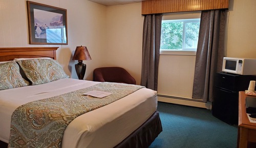 Classic Single Room