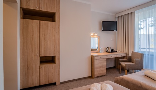Double Room (with Extra Bed)