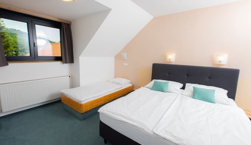 Comfort Triple Room, Multiple Beds, Non Smoking, Private Bathroom