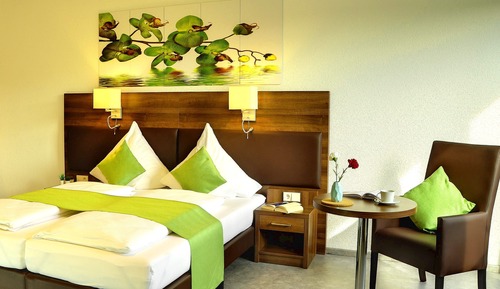 Family Room, Balcony