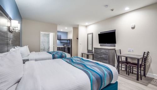 Room, 2 Queen Beds, Non Smoking, Kitchenette