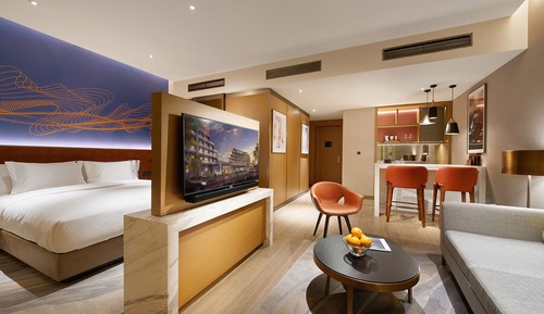 Suite, 1 King Bed, Beach View (Rock Royalty Studio Ocean View)