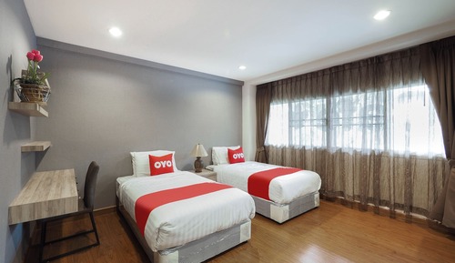 Premier Twin Room