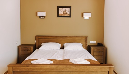 Economy Suite