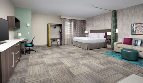 Studio, 1 King Bed, Accessible, Bathtub