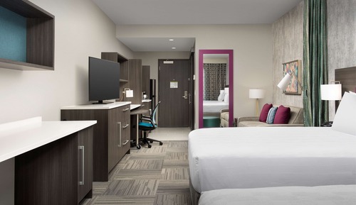 Studio, 2 Queen Beds, Accessible (Hearing)