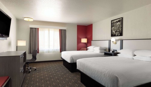 Business Room, 2 Queen Beds, Non Smoking