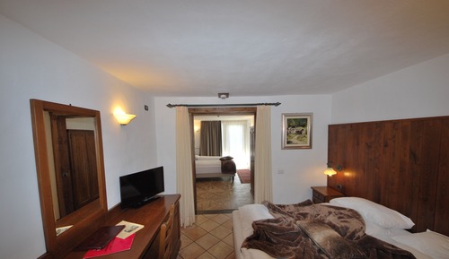 Room (5 persone)