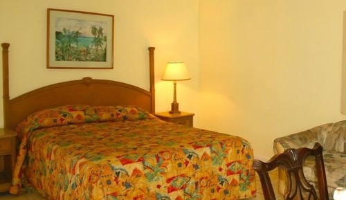 Room, 1 Queen Bed, Patio (Moderate)