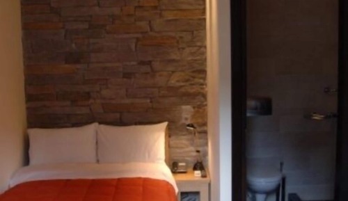 Deluxe Single Room, 1 Large Twin Bed, Non Smoking, Mountain View