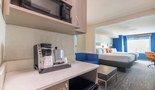 Suite, 2 Queen Beds, Accessible (Mobility, Roll-In Shower)