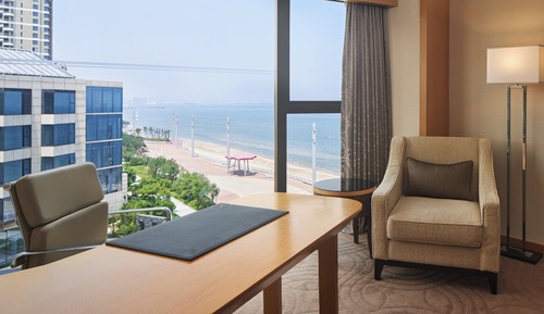 Premier Room, 1 King Bed, Ocean View