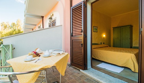 Triple Room
