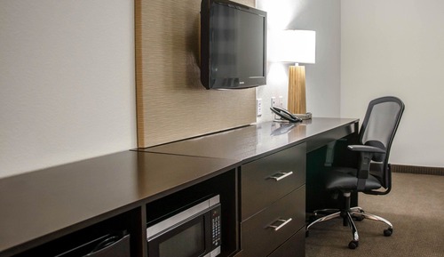 Suite, 1 King Bed with Sofa bed, Accessible, Non Smoking