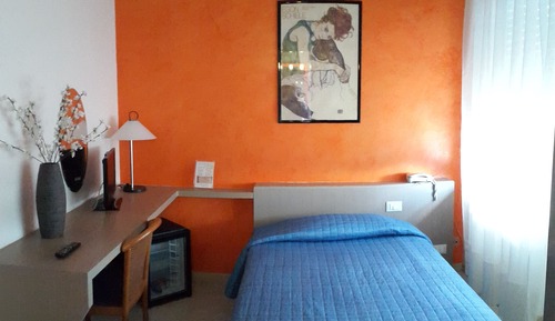 Economy Single Room
