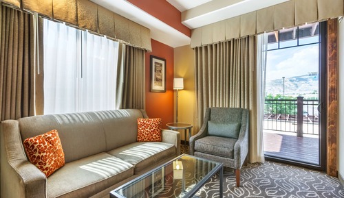 Junior Suite, 1 King Bed, Balcony, Mountain View (with Sofabed)