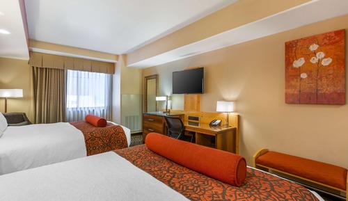 Standard Room, 2 Queen Beds, Non Smoking, Patio (1st Floor)
