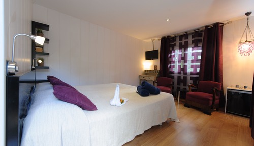 Standard Double Room, 1 King Bed, Terrace