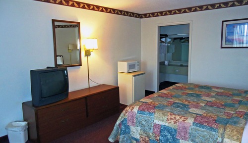 Standard Room, 1 King Bed, Non Smoking