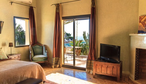 Honeymoon Room