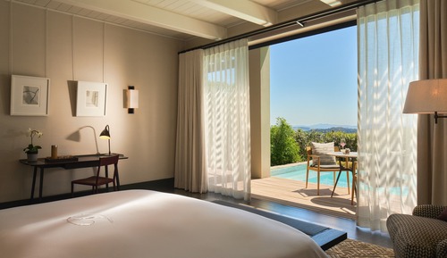 Luxury Lodge