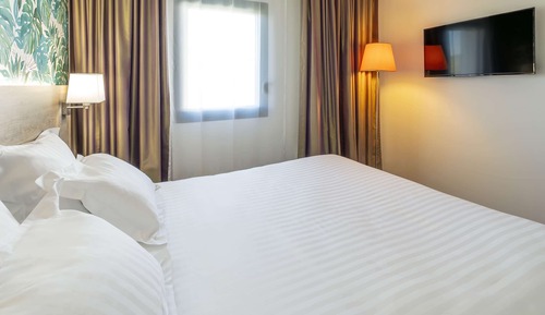 Standard Studio, 1 King Bed, Non Smoking (Twin bed on request)