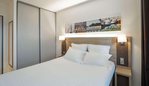 Standard Apartment, 1 King Bed, Non Smoking (Twin bed on request;with Sofabed)