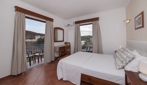 Comfort Single Room, River View