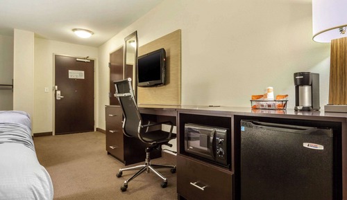 Room, 2 Queen Beds, Accessible, Non Smoking