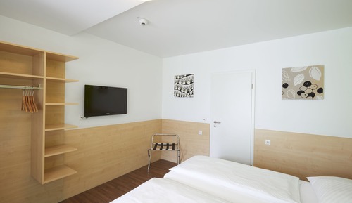 Basic Double Room