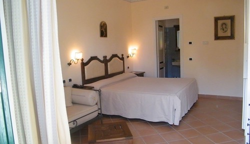 Superior Triple Room, No Windows, Ground Floor