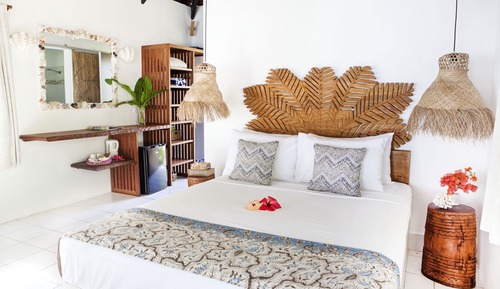 Studio Beachfront with Plunge Pool
