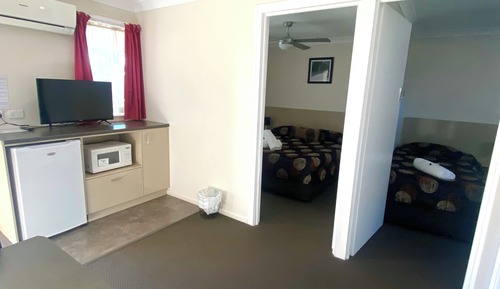 Family Room, 2 Bedrooms