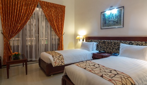 Deluxe Room, 1 King Bed