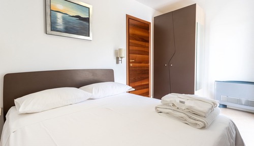 Apartment, 1 Bedroom, Pool View