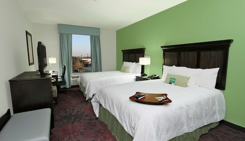 Room, 2 Queen Beds, Accessible, Non Smoking