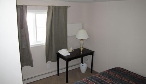 Studio, 1 Twin Bed, Shared Bathroom